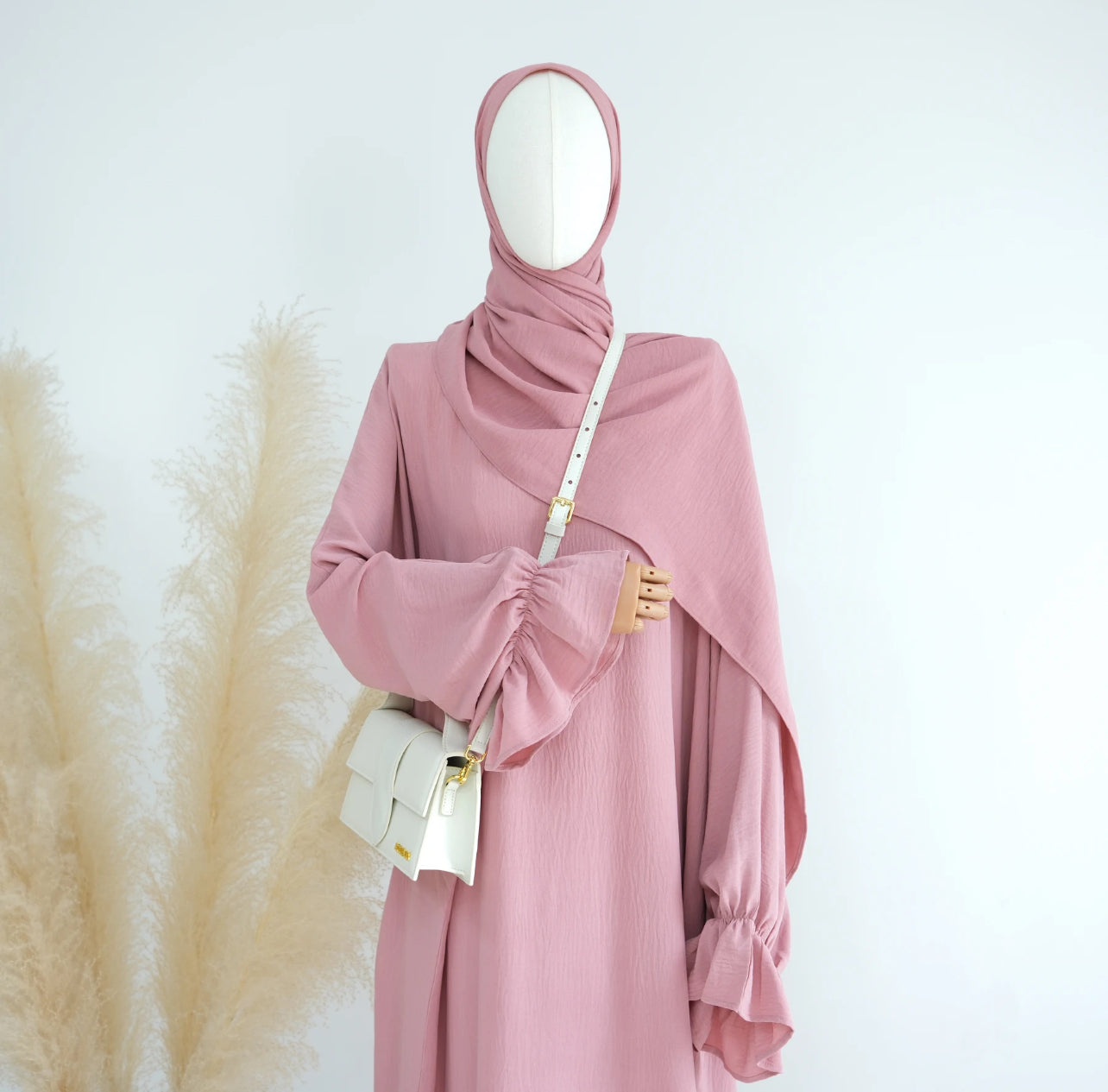 Textured Abaya (Pink)