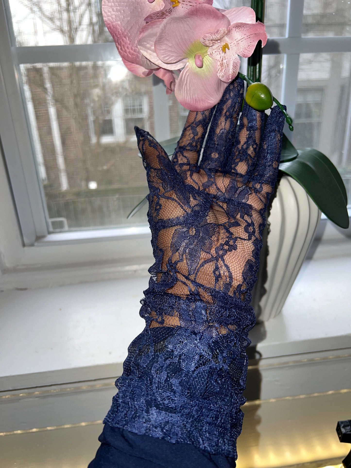 Lace Gloves Navy (wholesale)
